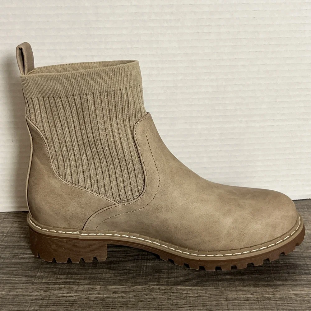 Corkys Cabin Fever Chelsea Pull On Boots Size 8 Tan Casual Vegan Leather Combat